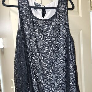 Alfani Black and Cream Sleeveless tunic with Lace Pattern